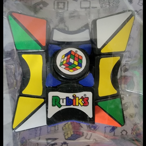 BNWT Rubik's 3 Piece Brainteaser Gift Set - Picture 3 of 5